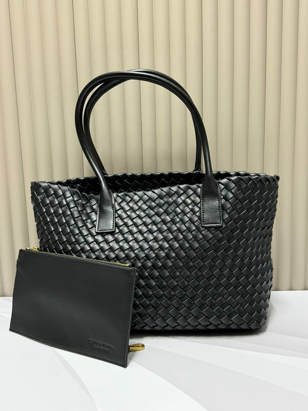 bottega veneta женская сумка,сумка боттега венета,сумка bottega veneta,сумка плетеная,сумка боттега венета бежевая