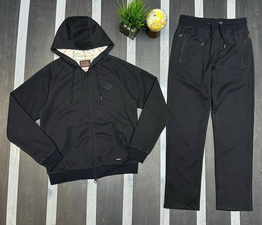 мужские спортивные костюмы,спортивный костюм,спортивный костюм loro piana,спортивный костюм dolce&gabbana,спортивный костюм brunello cucinelli