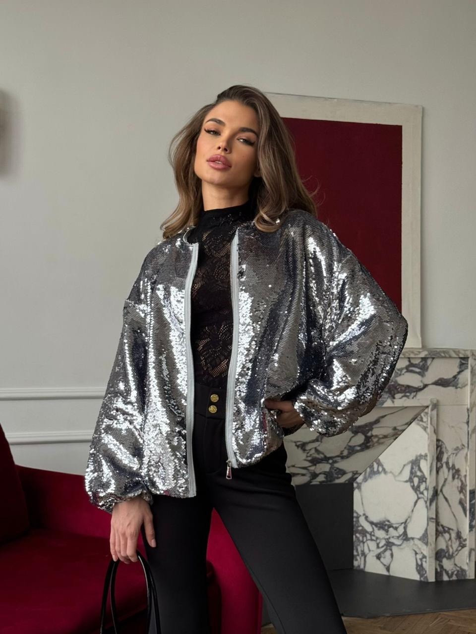 куртка бомбер,блестящая куртка,объемный бомбер с пайетками asos,куртка модная,куртка женская