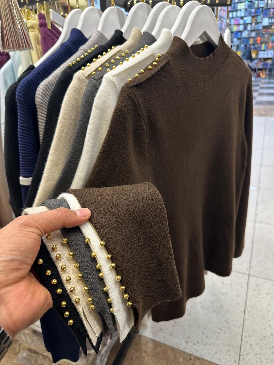 свитер с высоким воротником,женский свитер с высоким воротником,свитер с высоким воротом,вязаный свитер с высоким воротником,женский свитер с высоким воротом