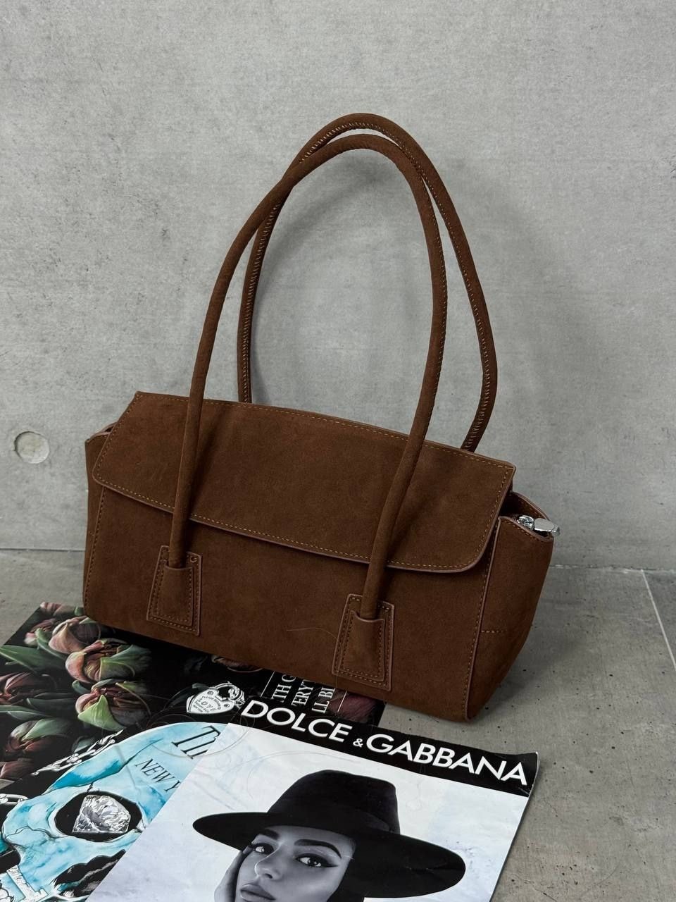 сумка женская тоут замшевая коричневая,модная сумка из матовой замши,сумка замшевая коричневая,сумка большая замшевая коричневая тоут,сумка женская замшевая