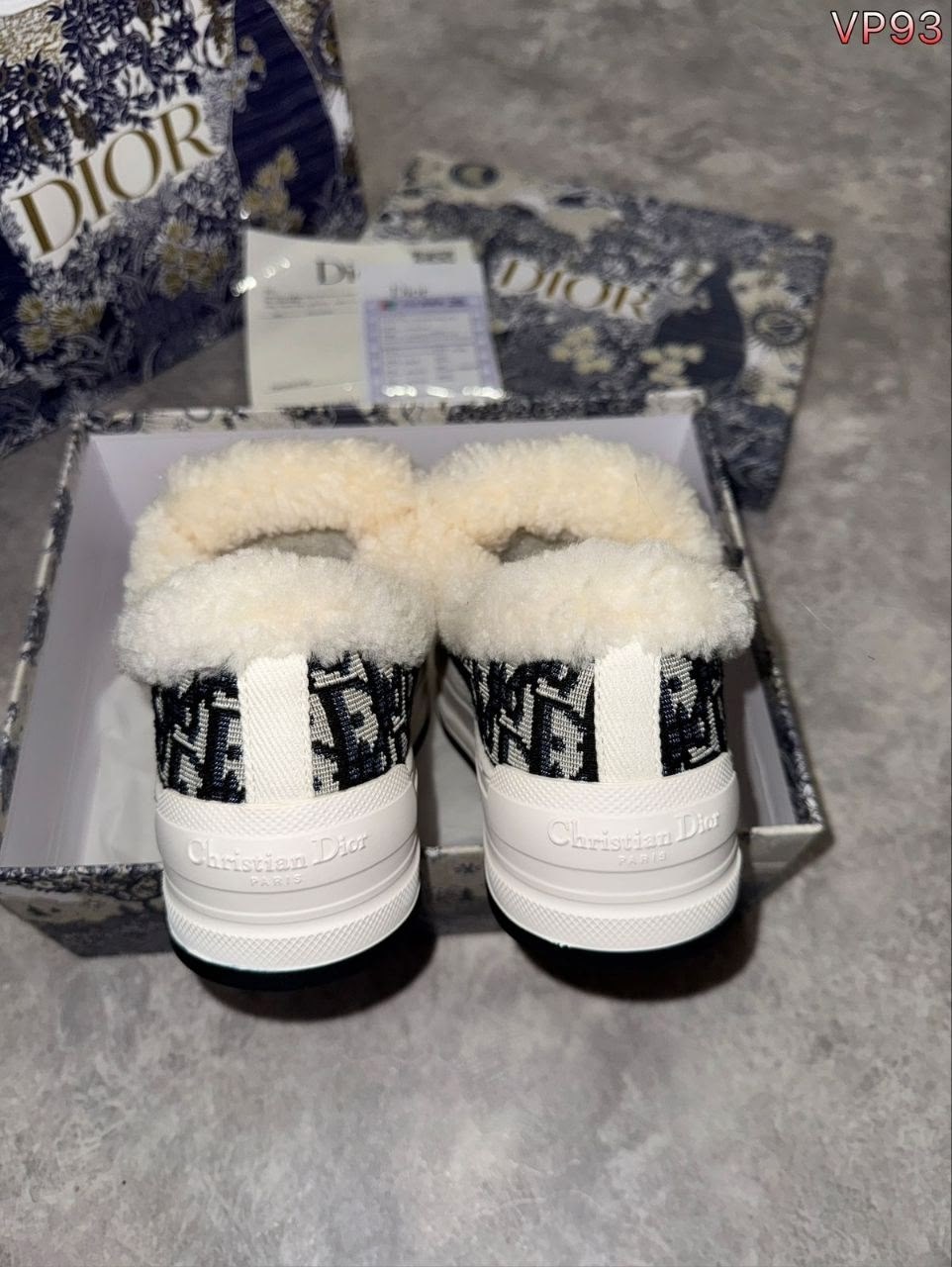 кеды christian dior walk'n'dior oblique winter kck211fr_s03w белые с чёрным,кеды walk n dior platform зимние на меху,кеды christian dior walk'n'dior oblique winter kck211fr_s02w белые с чёрным,женские