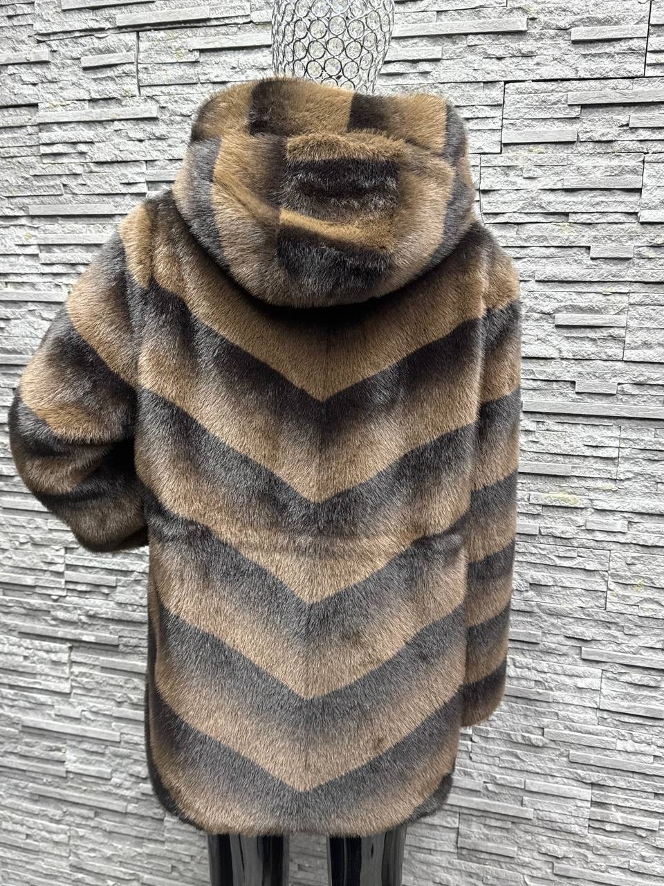 шубы норковые,женская шуба,шуба норка,шуба норковая женская,шуба из бобрика