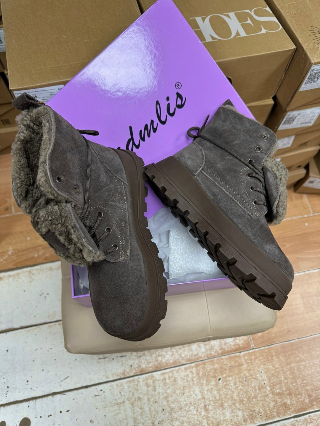 ,женские угги,зимняя женская ,женские зимние ботинки,ботинки