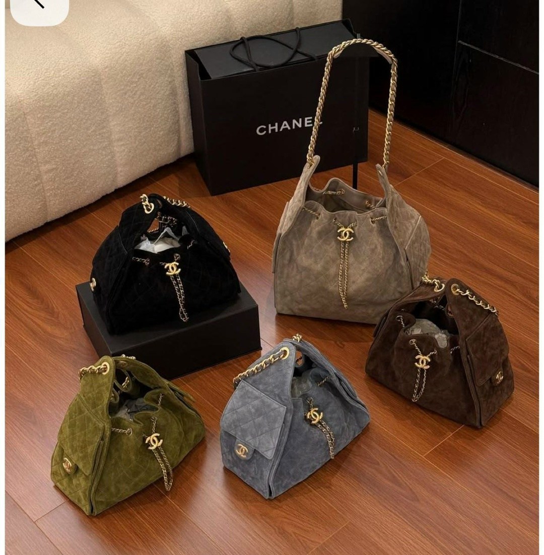 замшевая сумка chanel 25 medium бежевая,сумка chanel,сумка женская chanel,женская замшевая сумка chanel 25 small,женская замшевая сумка chanel