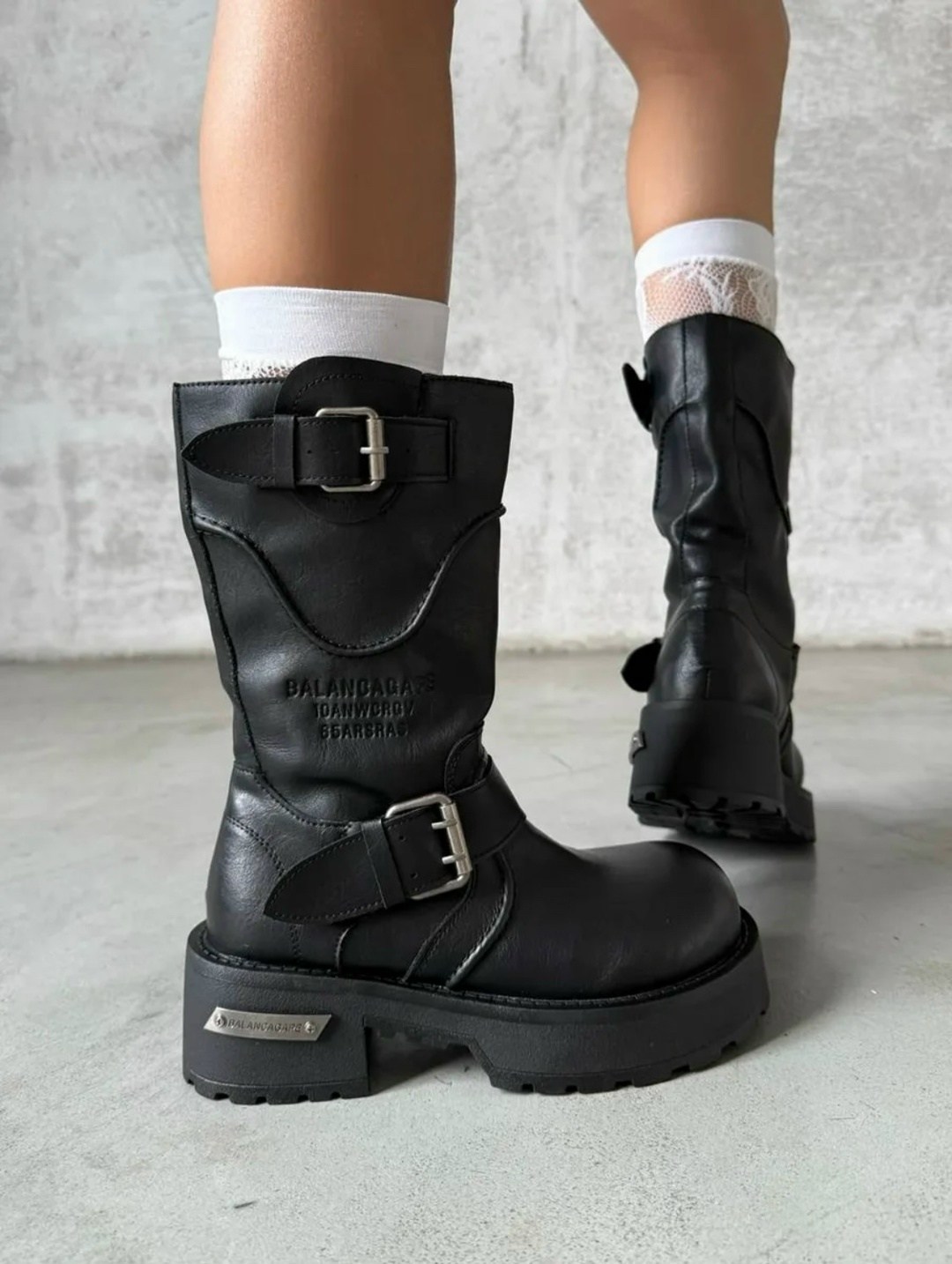 ботинки,женская ,зимние женские байкерские ботинки,сапоги женские,обуви