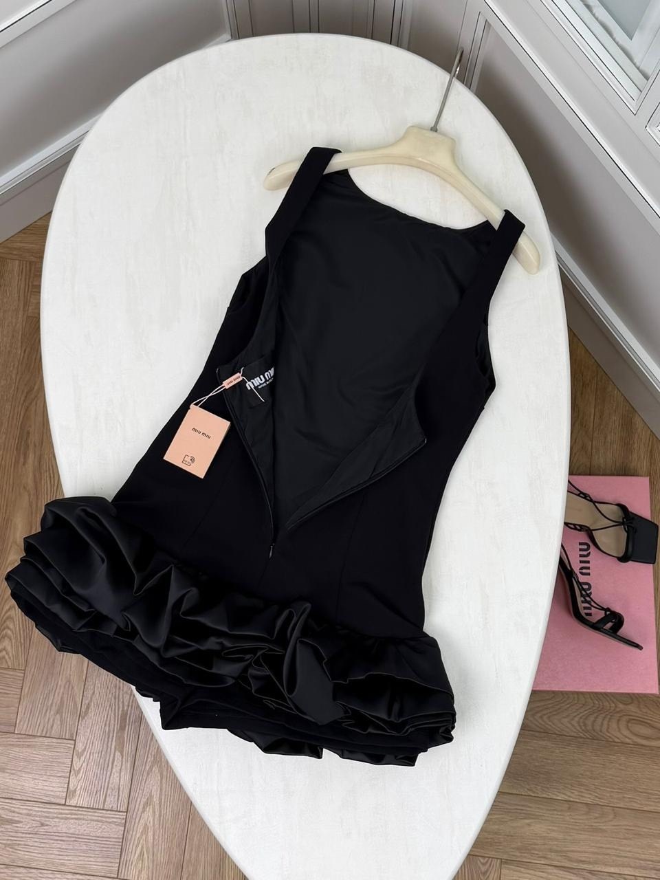 стильное платье,платье женское,короткие платье,мини вечернее платье,платье мини со сборкой