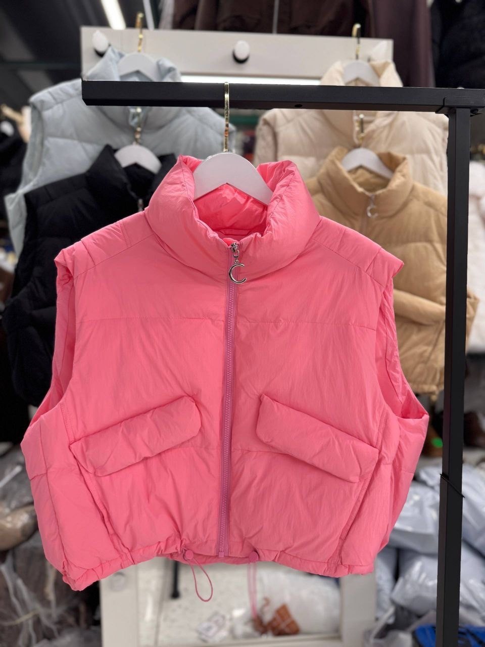 теплый жилет,жилетка женская,жилет женский,пуховой жилет,жилет