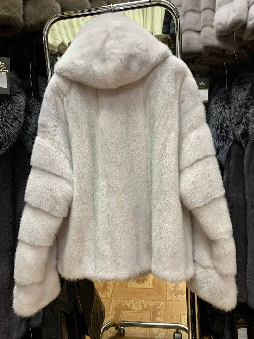 шуба из натурального норкового меха для женщин,норковая шуба,шуба из натуральной норки,шуба женская,шубка