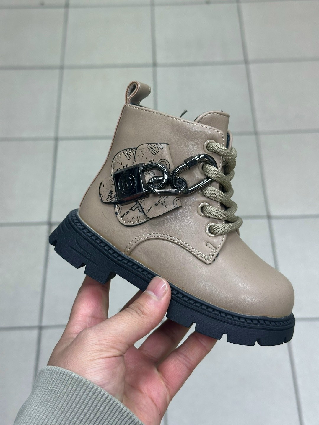 ,ботинки детские,ботинки детские для девочки,детская ,ботинки