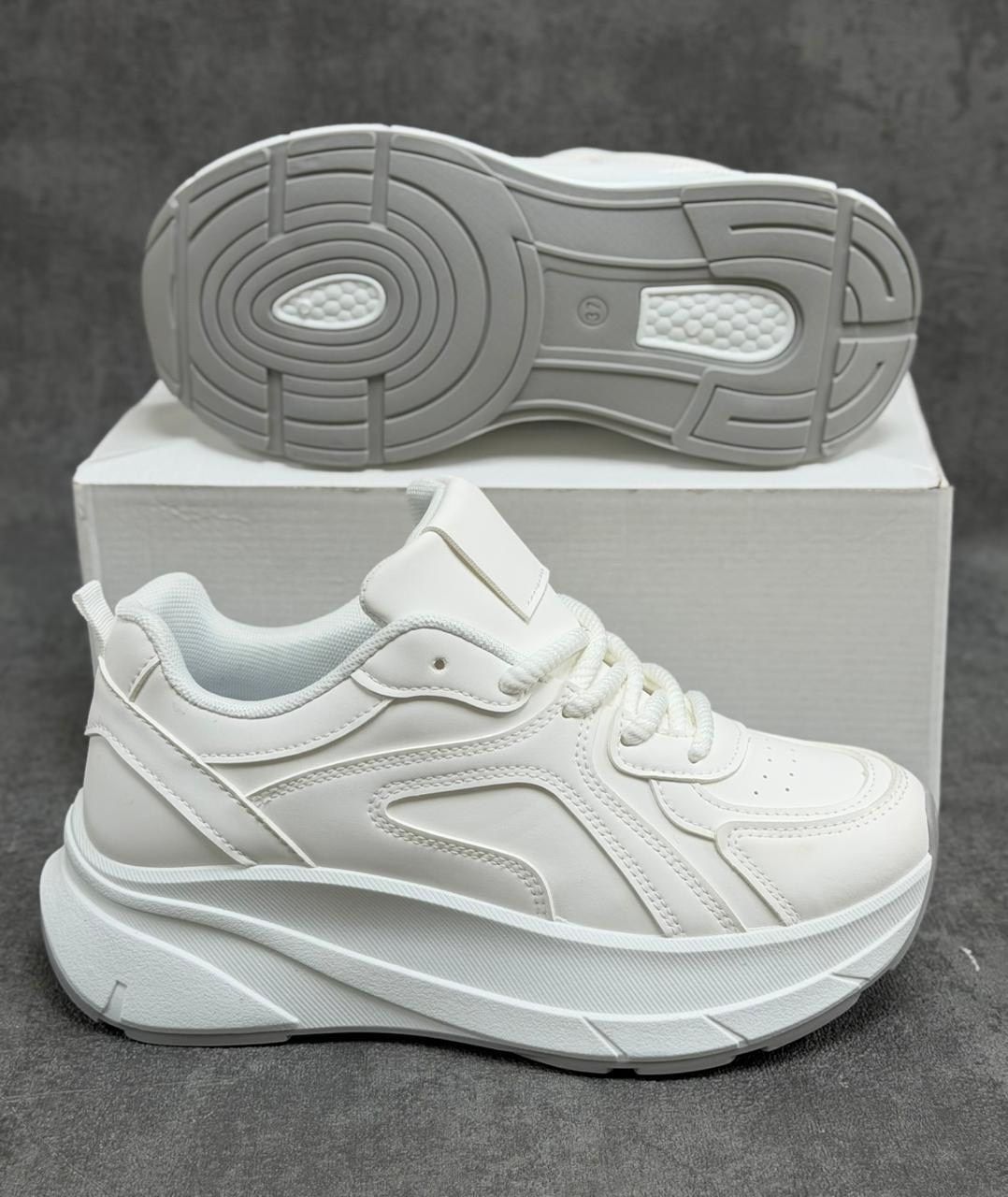 кроссовки женскиe,массивные кроссовки женские белые,белые женские кроссовки,кроссовки,женские массивные кроссовки