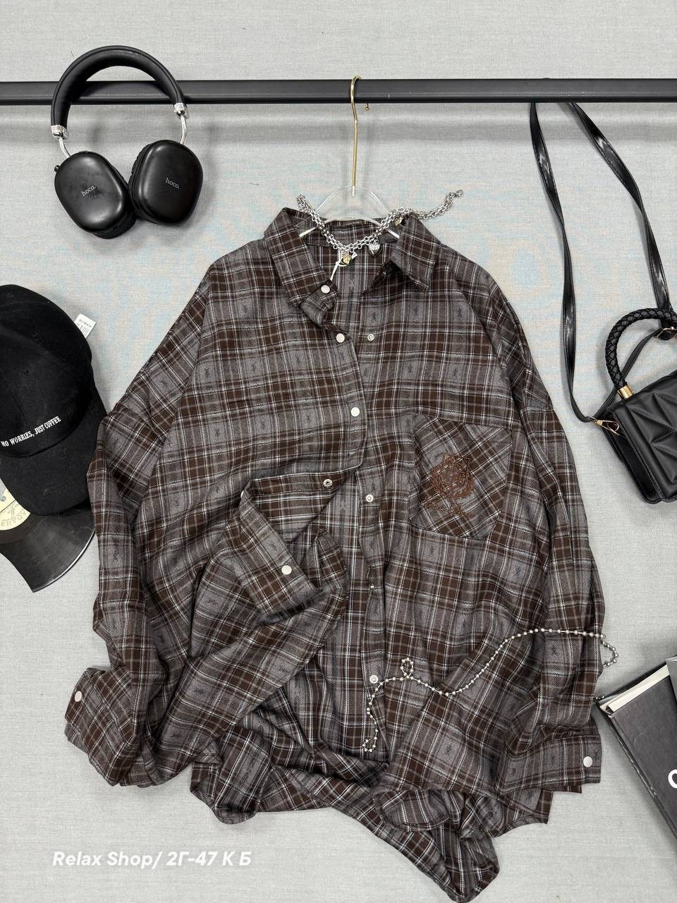 женская рубашка в клетку,женская рубашка в клетку оверсайз,рубашка в клетку оверсайз со стразами perferita,рубашка в клетку,рубашка в клетку оверсайз удлиненная