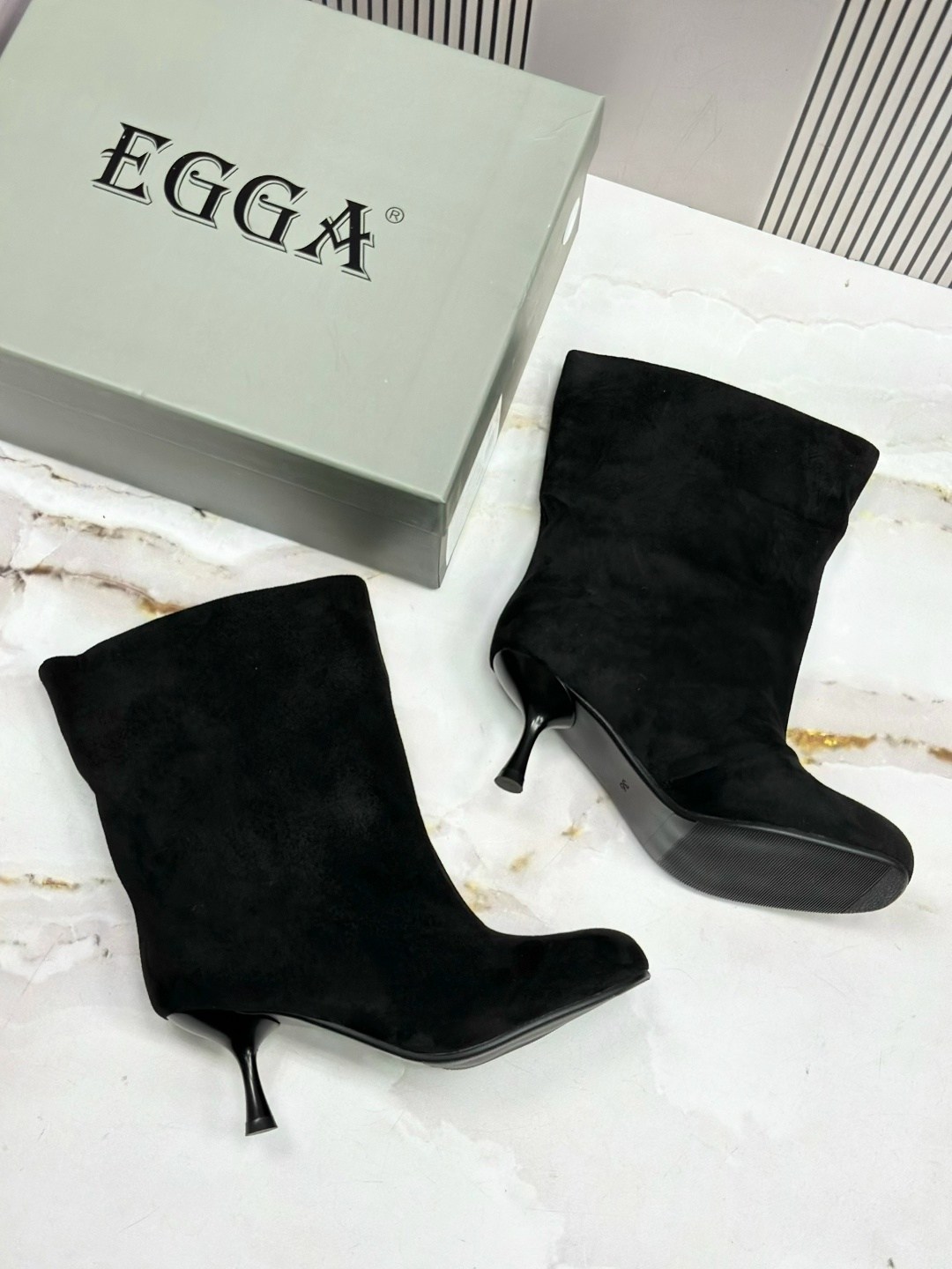 бежевые замшевые ботильоны,замшевые ботильоны,,ботильоны женские,бежевые ботильоны