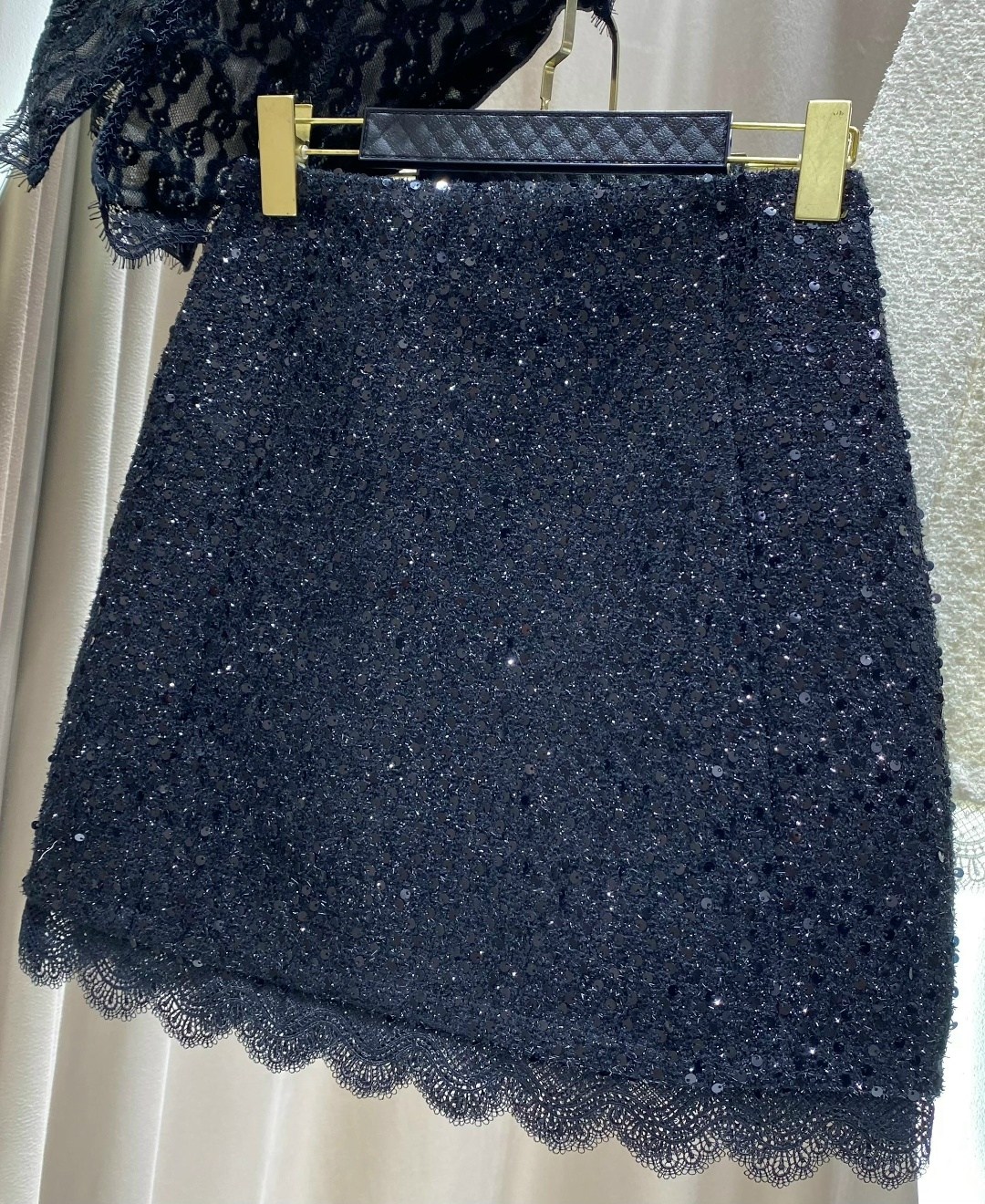 ,свитер с горлом теплый удлиненный dress queen,стильные наряды,мода одежда