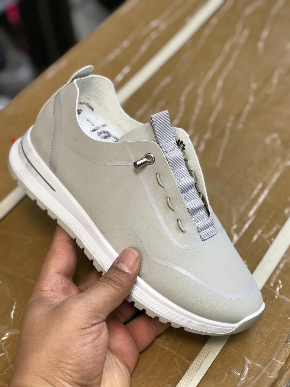 ,кроссовки женскиe,бежевые кроссовки, женская,обуви