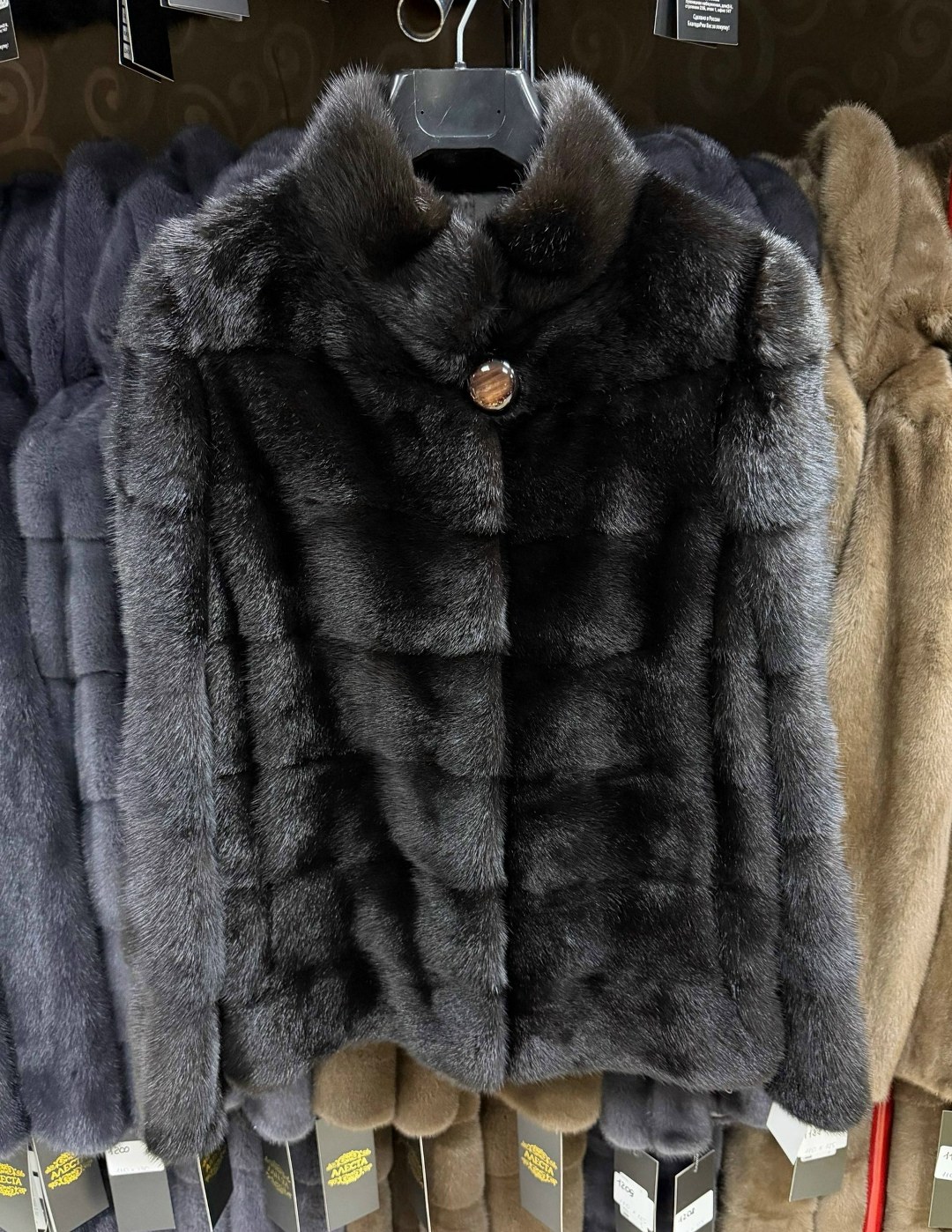норковая шуба автоледи,норковая шуба,шуба норка,шубка из меха европейской норки стойка воротник цвет "графит",шуба из норки