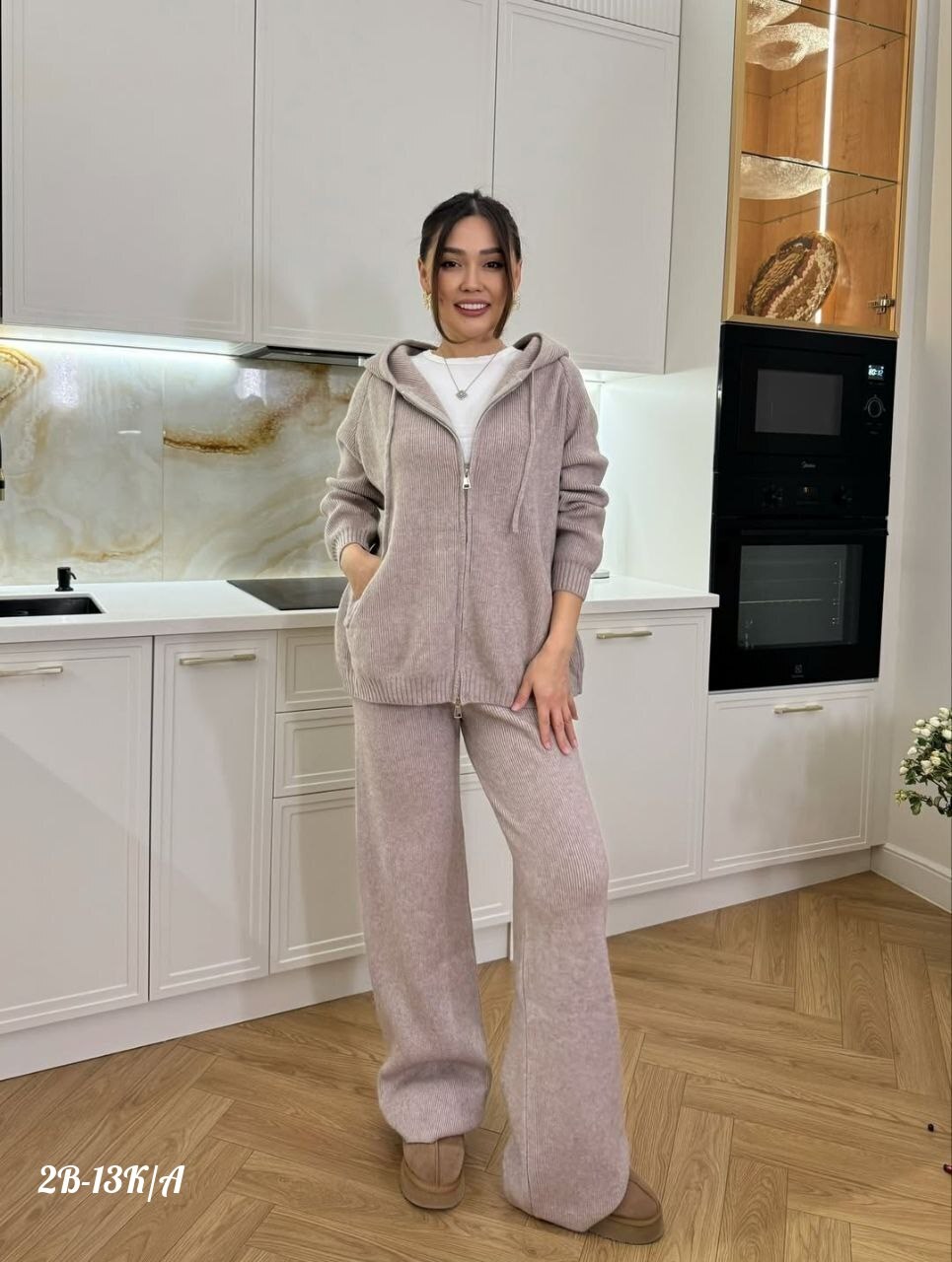 кашемировый костюм loro piana,женские костюмы,вязаные костюмы,костюм вязаный женский,100% кашемировый костюм с капюшоном и длинным рукавом