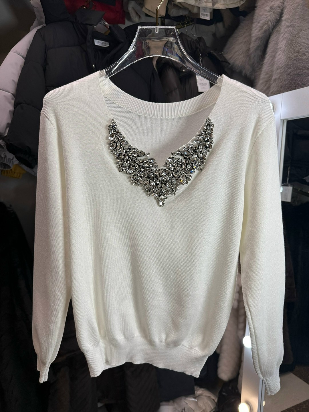 женская кофта со стразами,кофта стразы,женская кофта,джемпер со стразами,розовый свитер