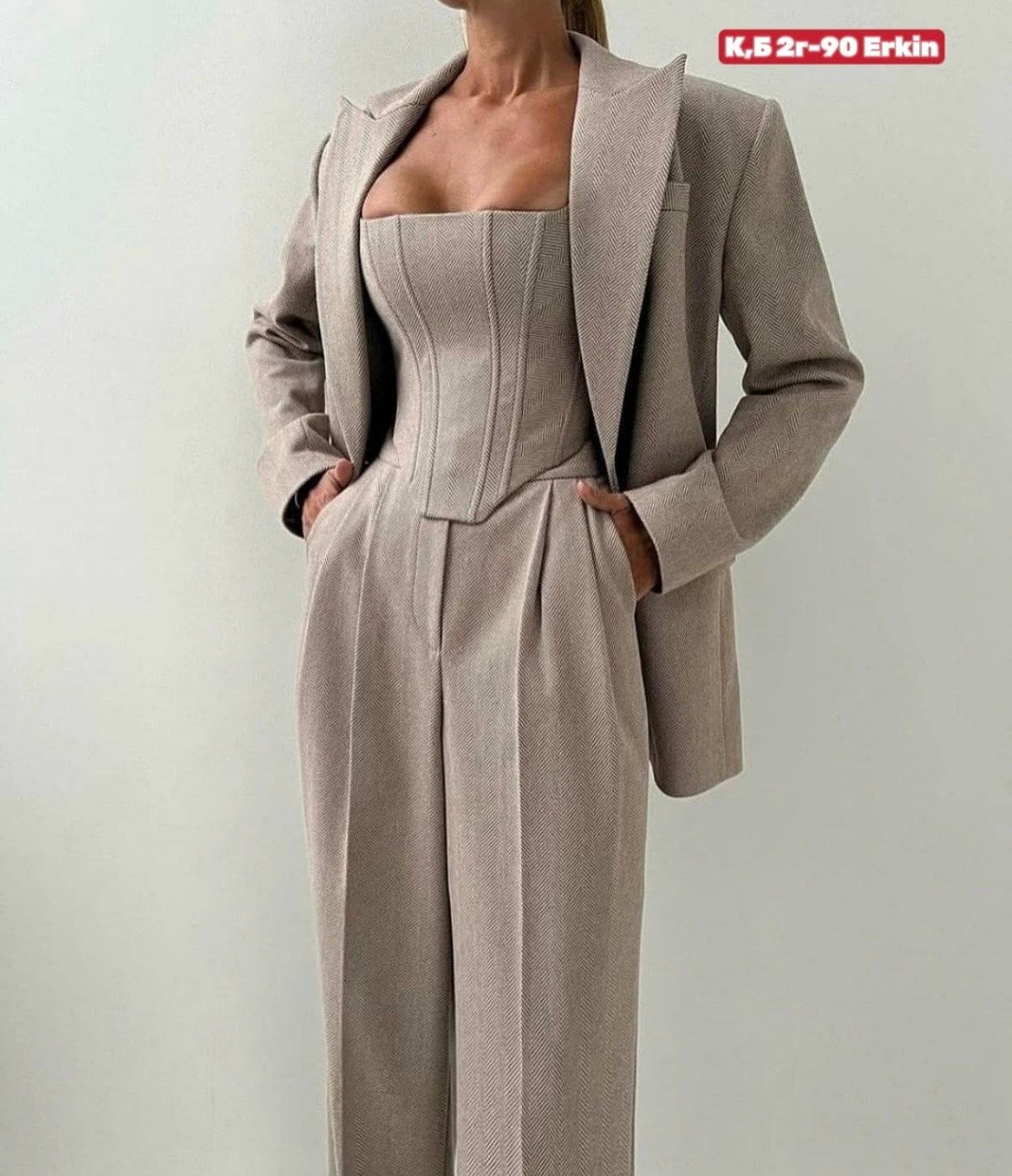 костюмы брючные,женский брючный костюм,элегантный брючный костюм,деловой брючной костюм,женские костюмы