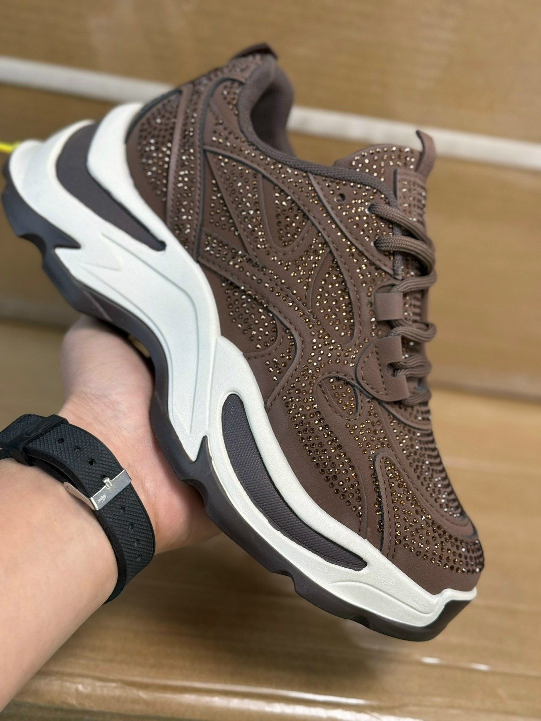 женские кроссовки,,кроссы,женская ,кроссовки модные