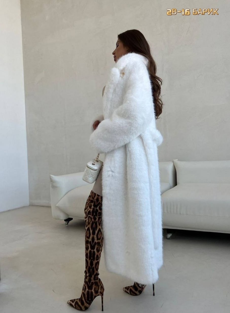 шуба искусственная,шуба белая длинная,женская шуба,шубка,шуба