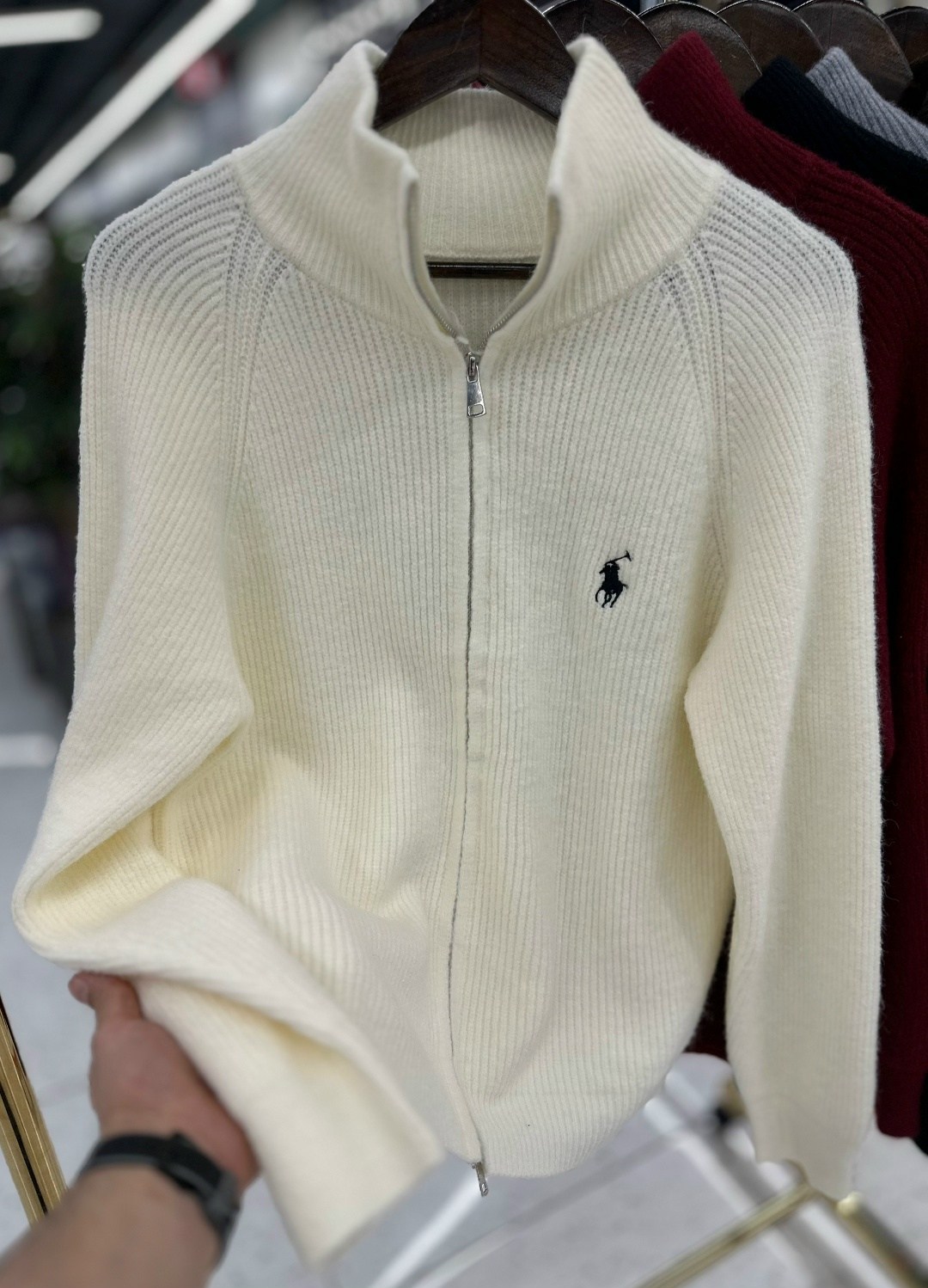 вязаный кардиган,женский свитер,модные свитера,кардиган,свитер женский кардиган