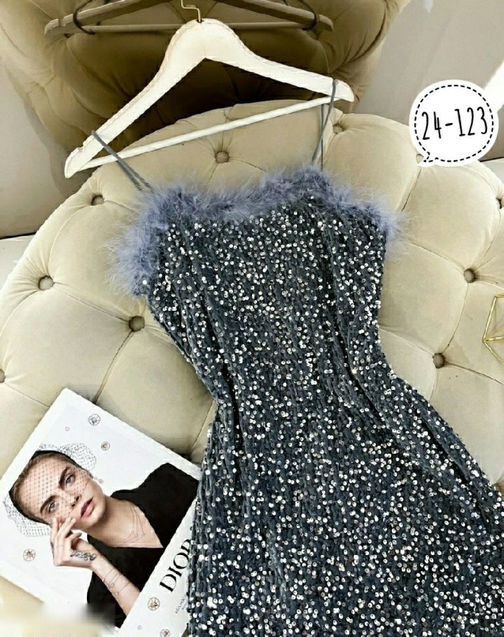 девушка,брюнетка,красива девушка,красавица брюнетка,роскошная девушка