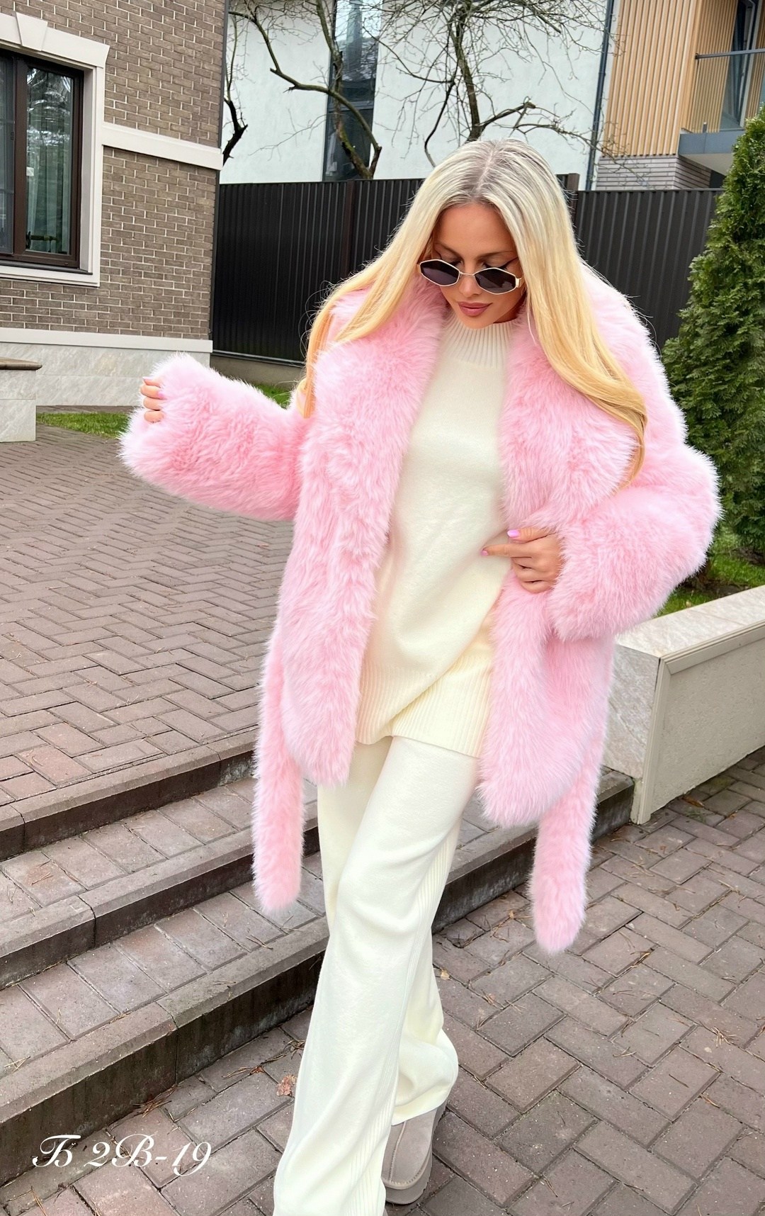 шуба розовая,шуба женская искусственная короткая розовый,розовая шуба из искусственного меха,шуба из экомеха,шуба искусственная