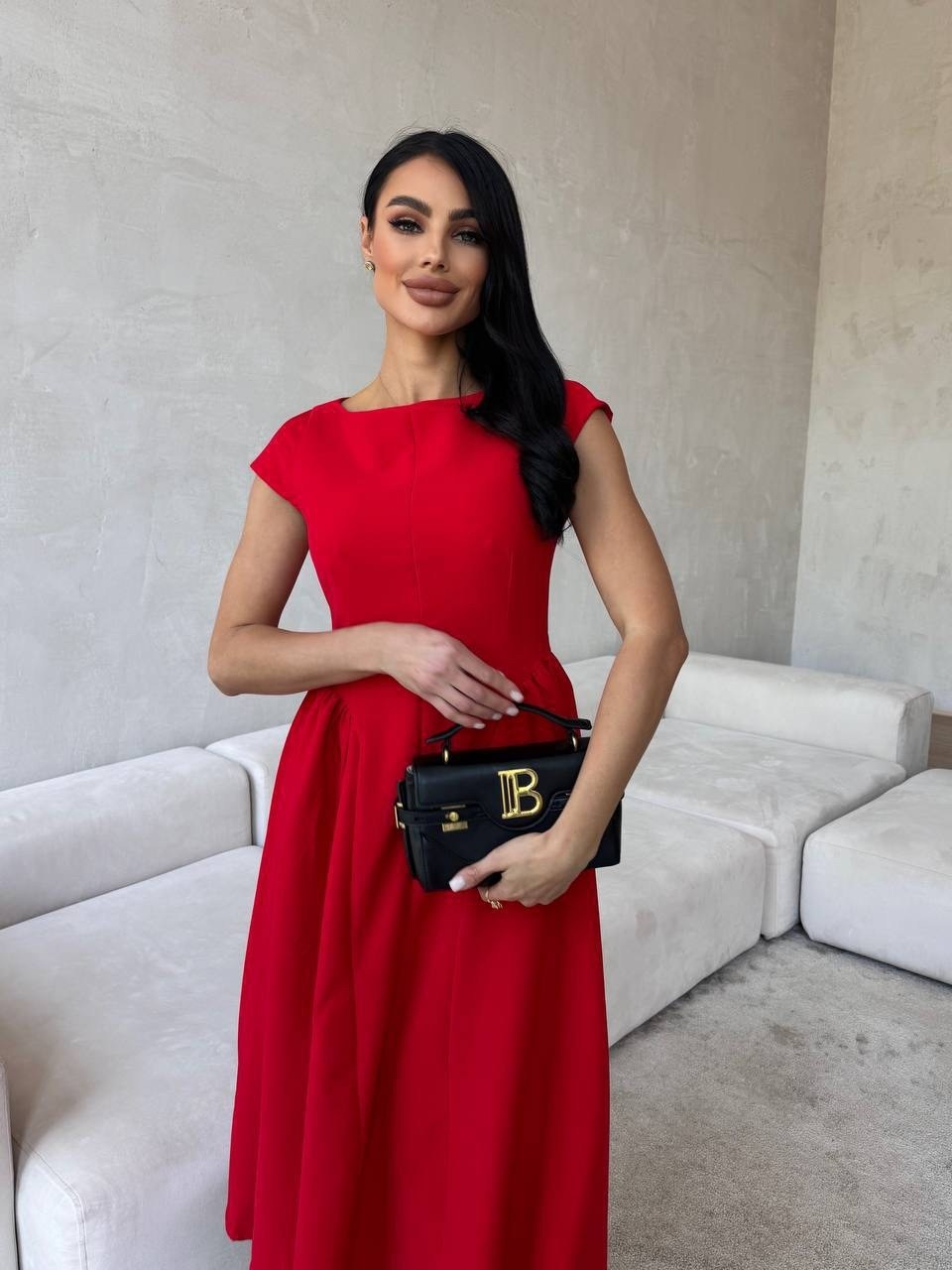 приталенное платье,платье миди,платье,платье вечернее,атласное платье