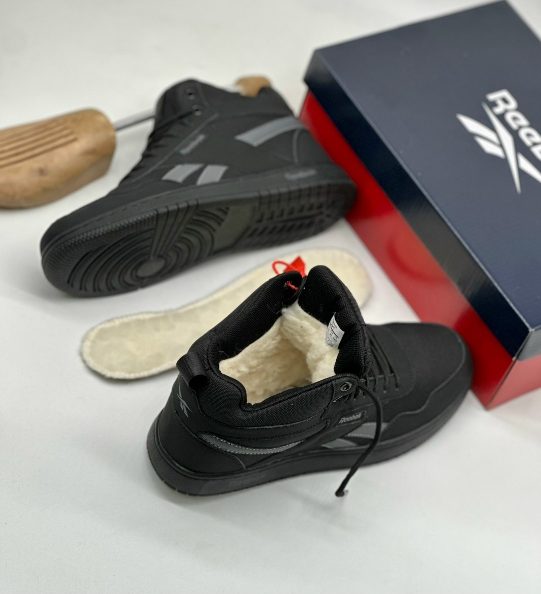 кроссовки зимние reebok,кроссовки reebok,кроссовки reebok classic,зимние кроссовки рибок черные,зимние мужские кроссовки reebok