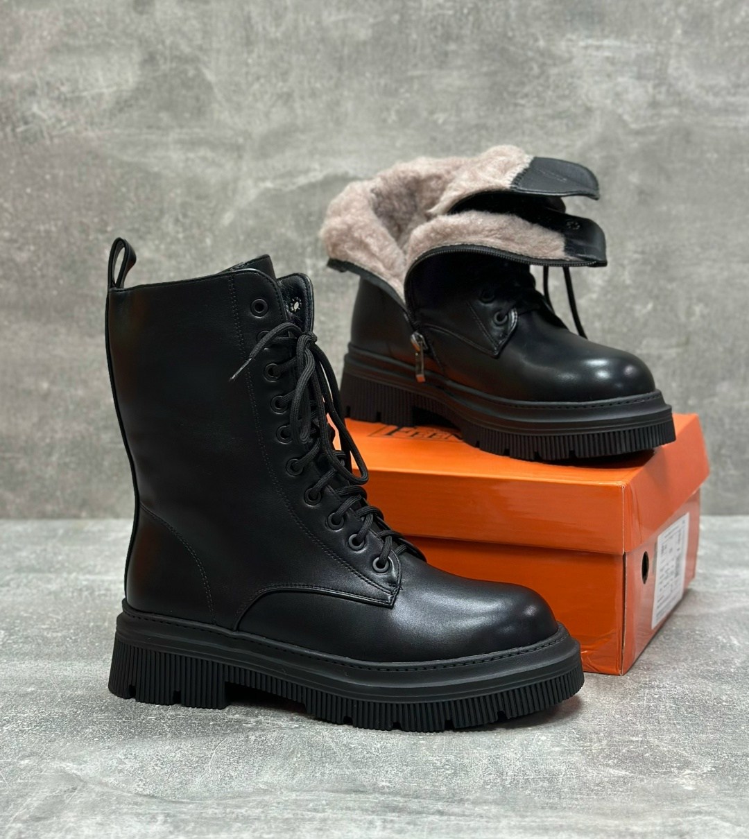 ,ботинки,женские ботинки,женская  похожая на берцы,модели ботинок