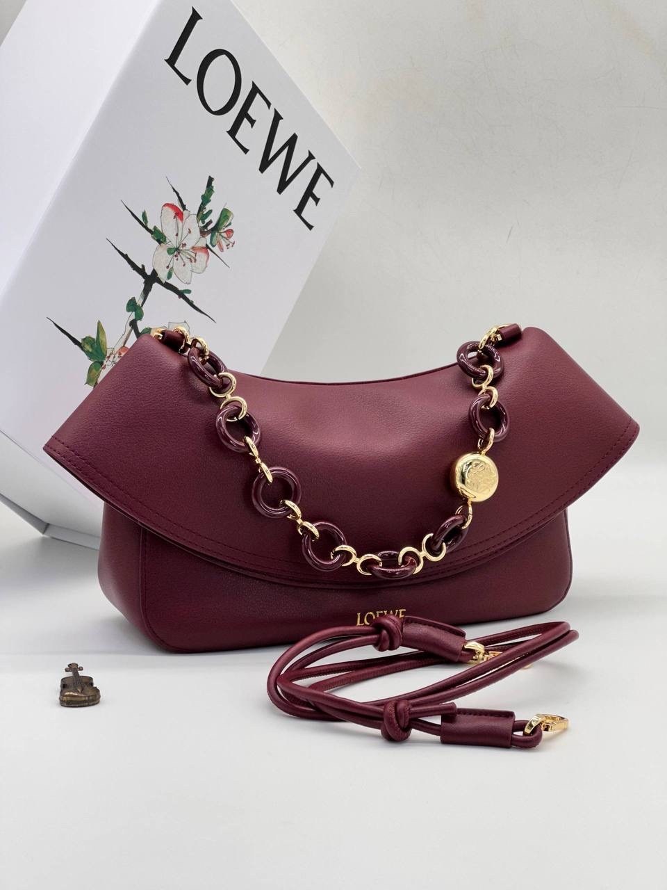 loewe сумка,loewe сумка на плечо,сумка,модная сумка,сумки женская