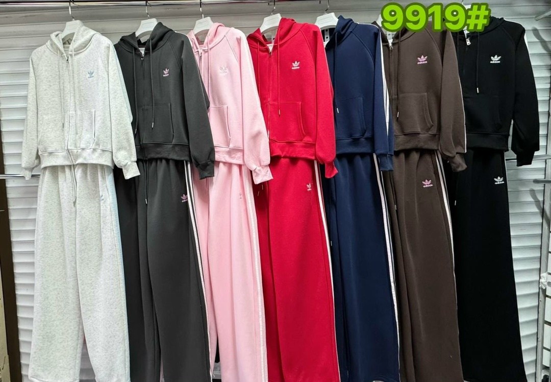 женский спортивный костюм adidas,спортивные костюм,спортивные костюмы женские,костюм спортивные женские костюмы,костюм спортивный женские спортивные костюмы