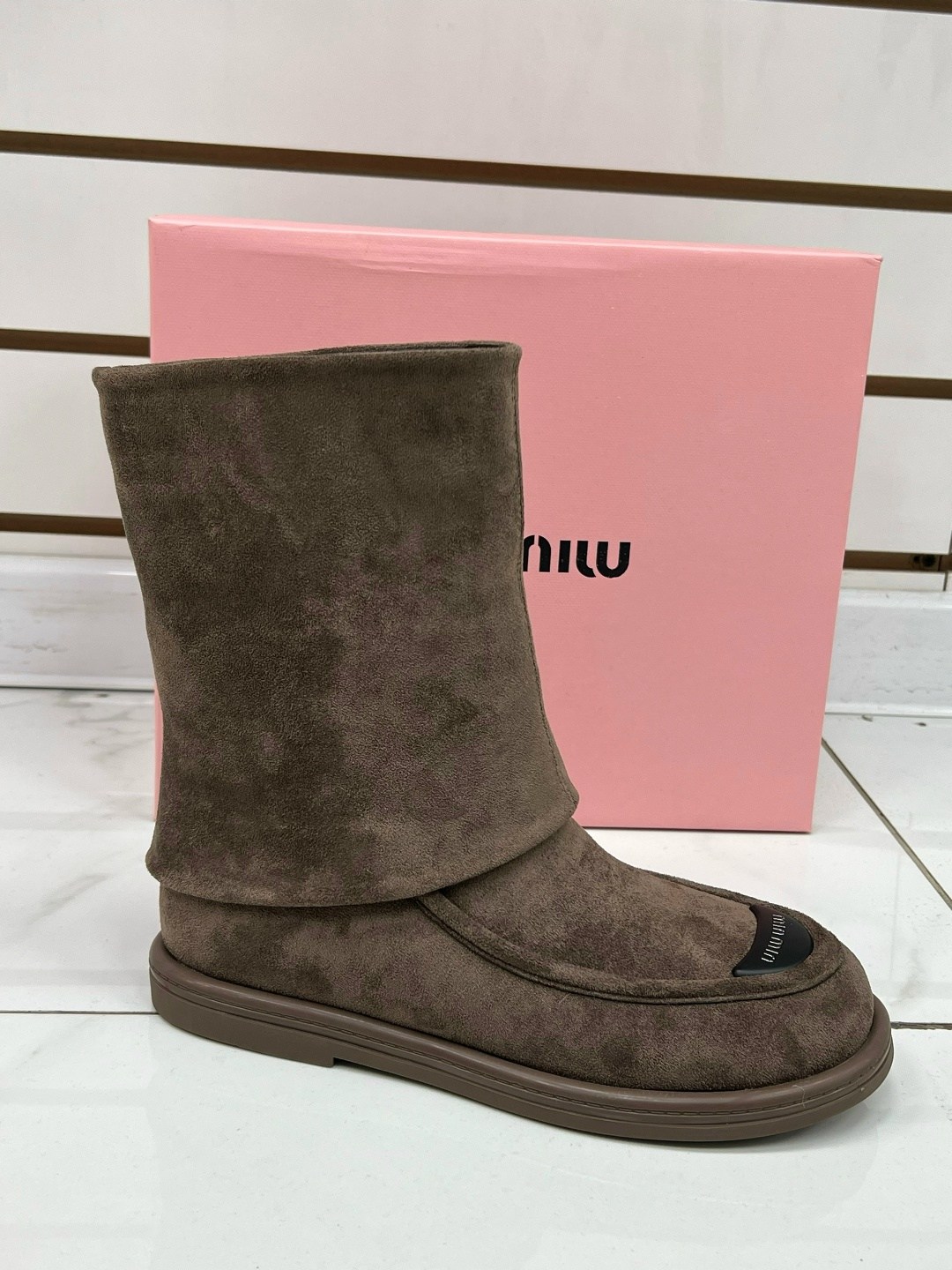 ,женская ,зимняя женская ,короткие сапоги,женские сапоги