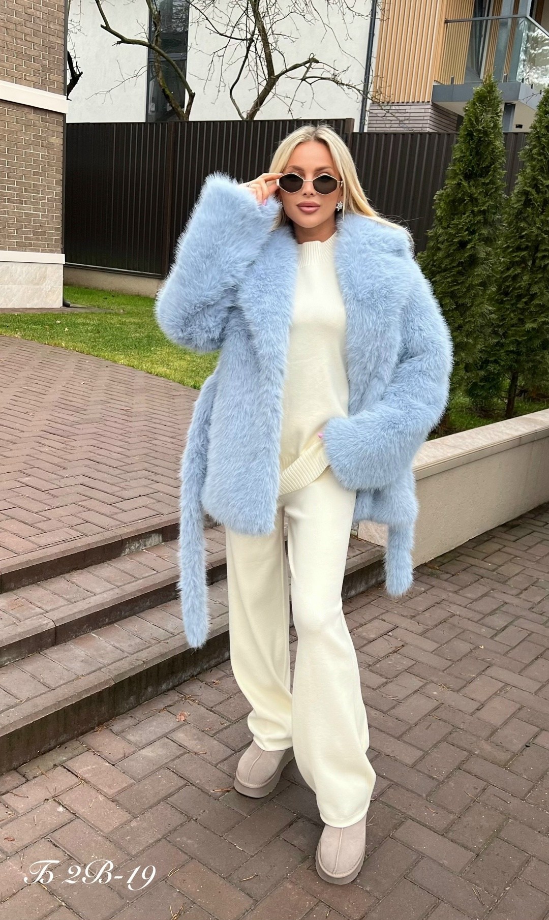 искусственная шуба,шуба из экомеха,шуба голубая,шубка,эко шуба из искусственного меха shubeco голубой