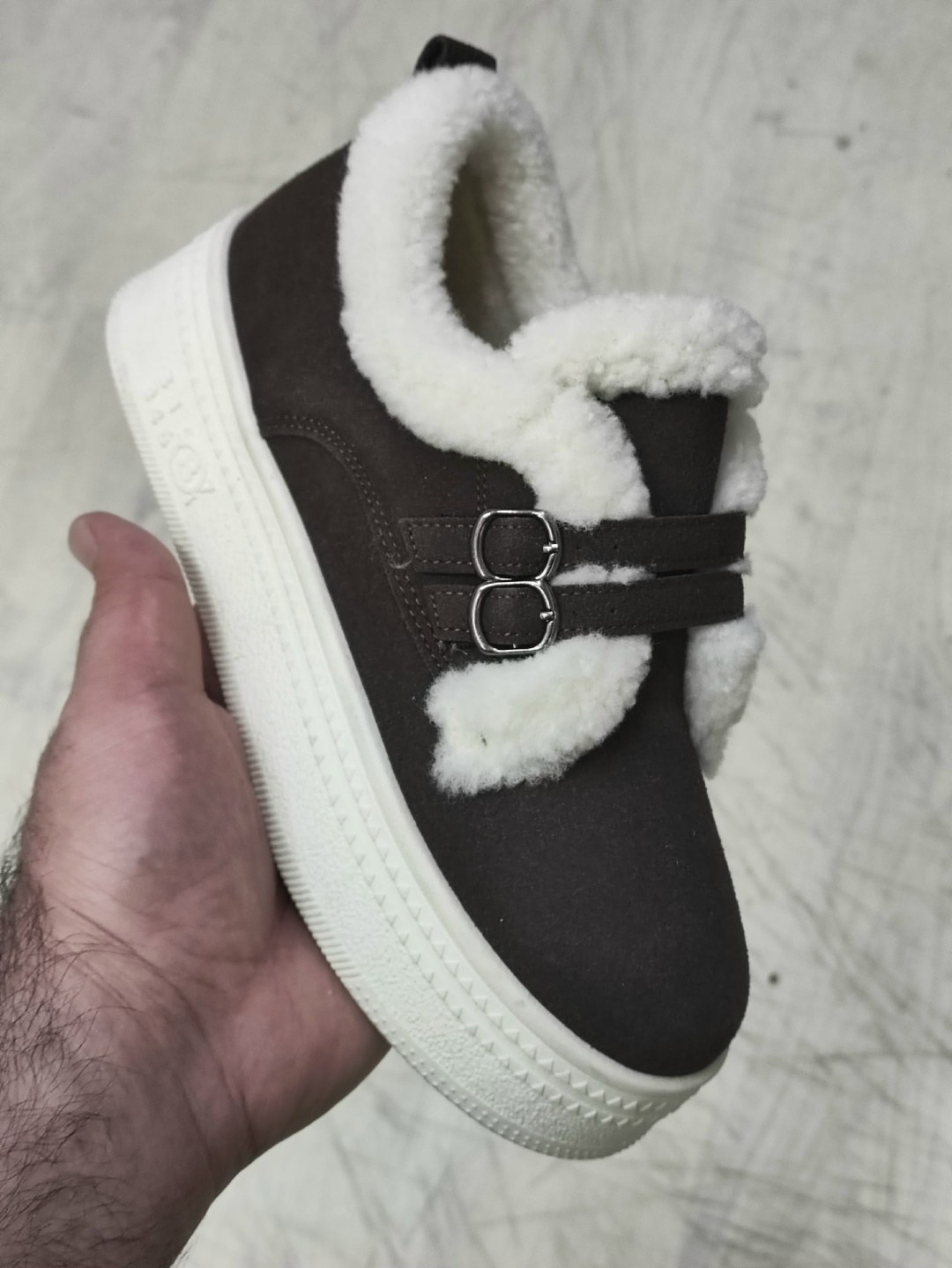 ,зимние женские кеды, женская зимняя,зимние женские угги,зимняя