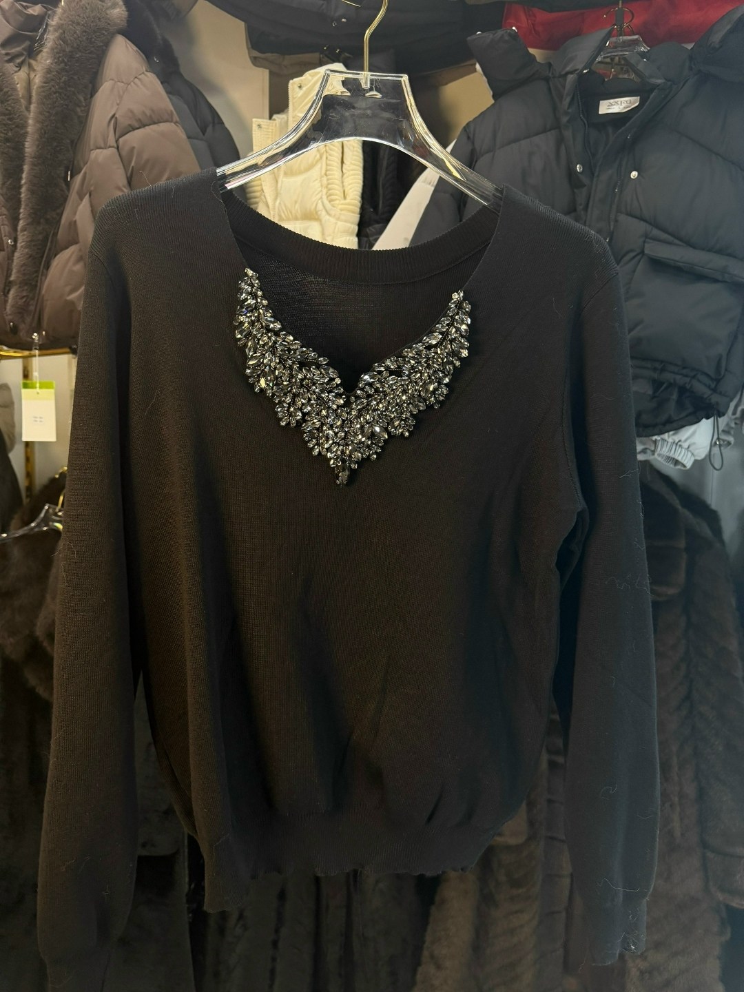 женская кофта со стразами,кофта стразы,женская кофта,джемпер со стразами,розовый свитер