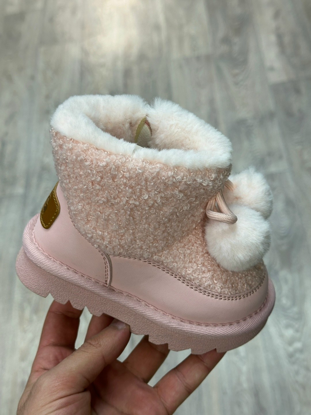 детские угги,угги зимние детские,зимние ботинки для девочек,зимние угги для девочек, детская