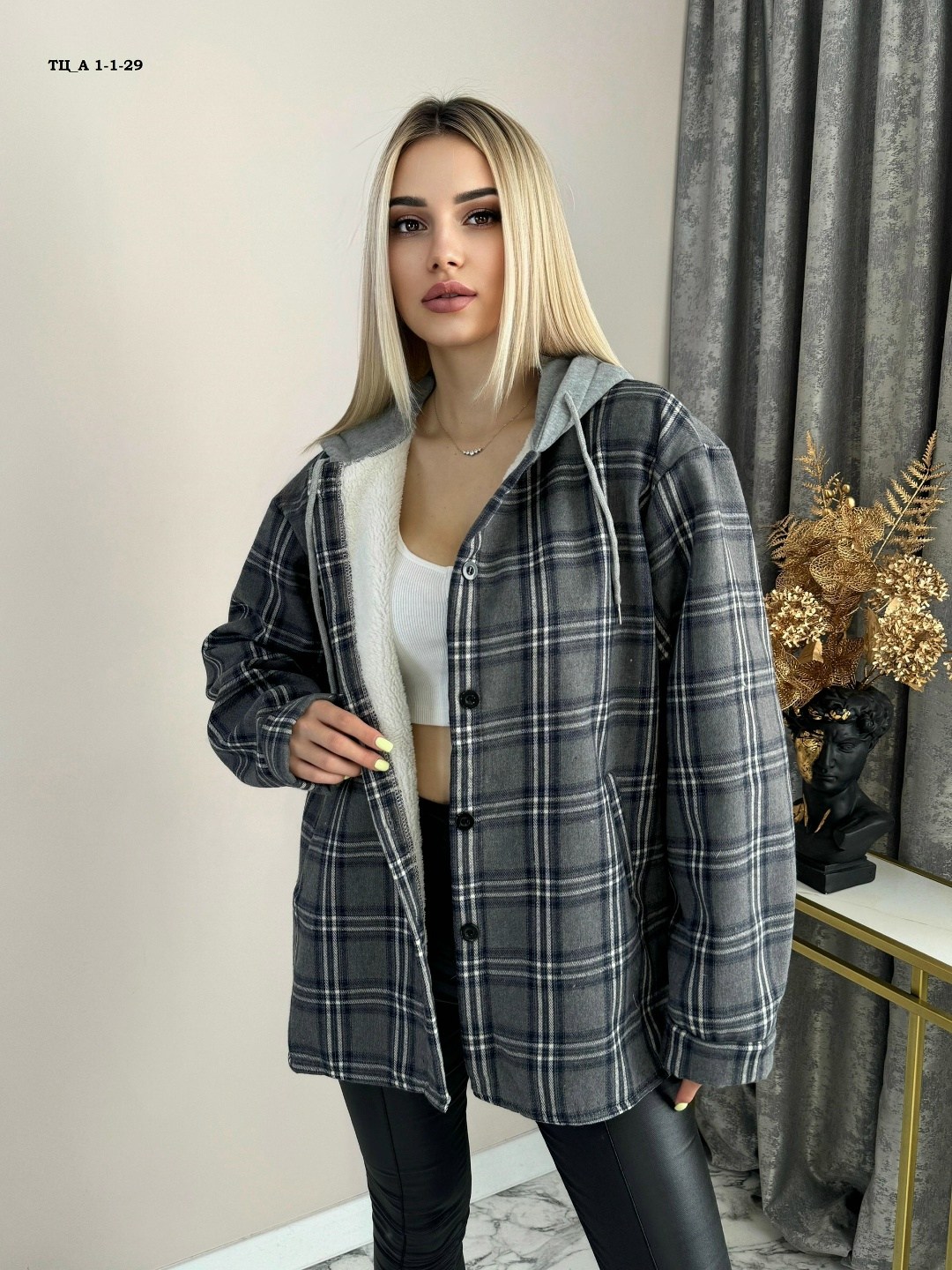 удлиненная теплая рубашка оверсайз в клетку с капюшоном lady gina,рубашка женская оверсайз в клетку теплая с,рубашка женская оверсайз в клетку,удлиненная теплая рубашка оверсайз в клетку с капюшоном l