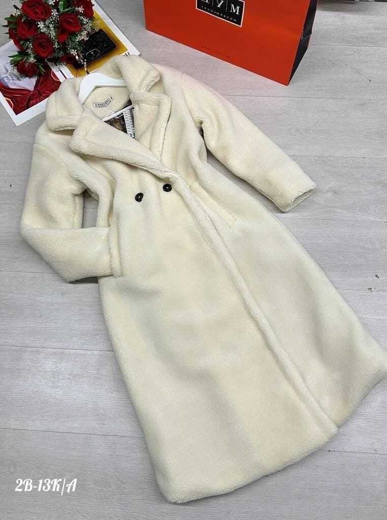 пальто зима,шубы женские,маргарита цельсова зимние образы 2025,пальто кремовое авторское,зимние образы