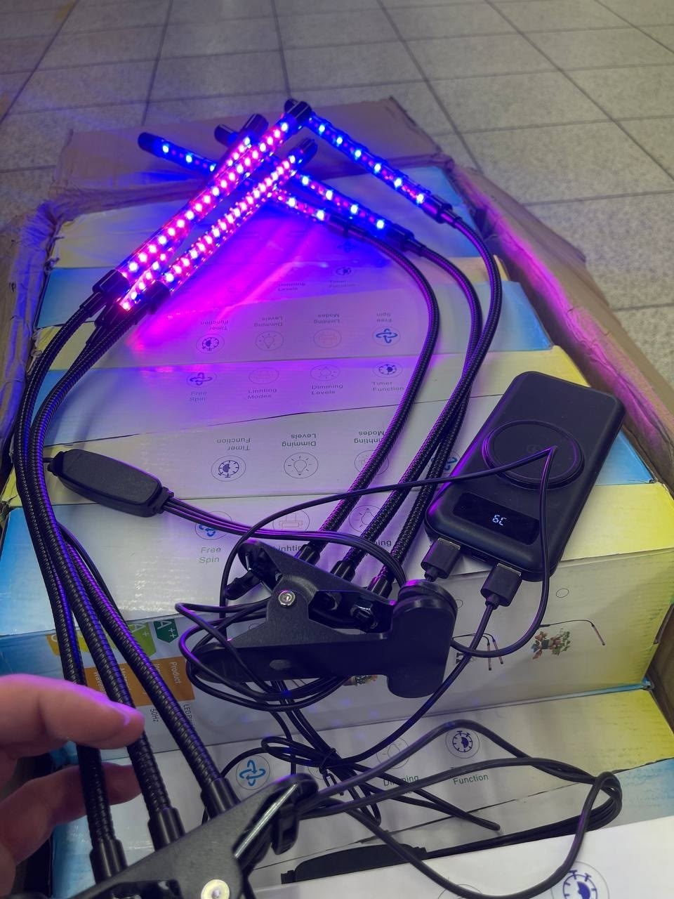 cветодиодный светильник для растений,светильник для растений,светильники светодиодные,светодиодный фитосветильник,светильник для растений фитолампа светодиодная