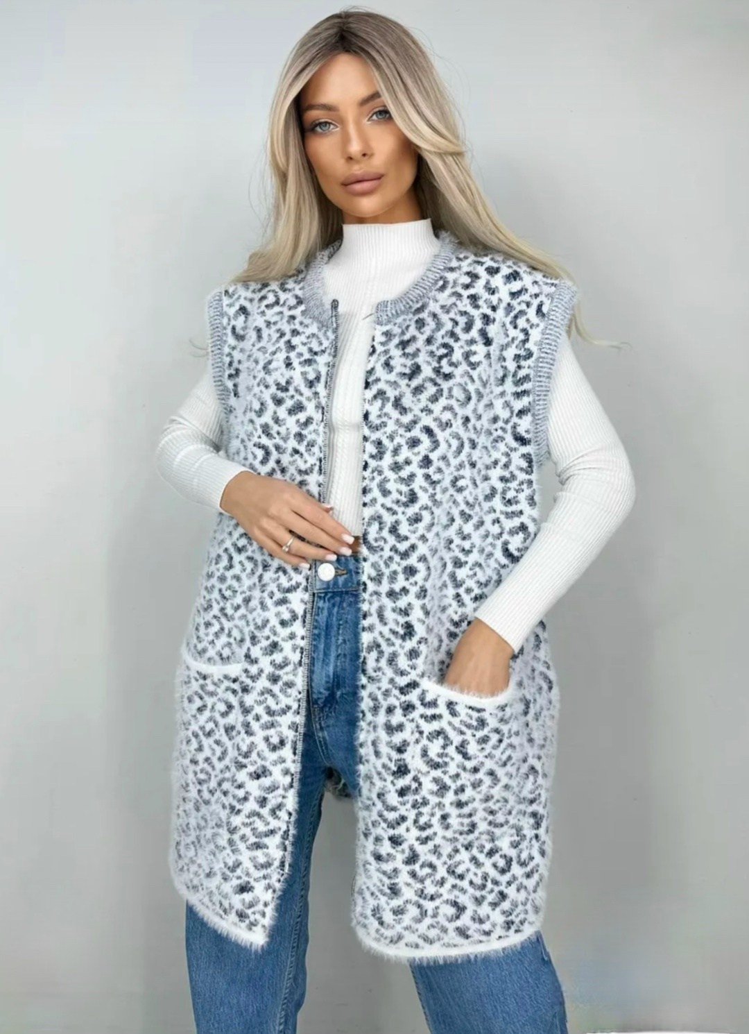 жилетка удлиненная,жилетка длинная,жилет женский,жилет удлиненный с карманами,женские жилетки