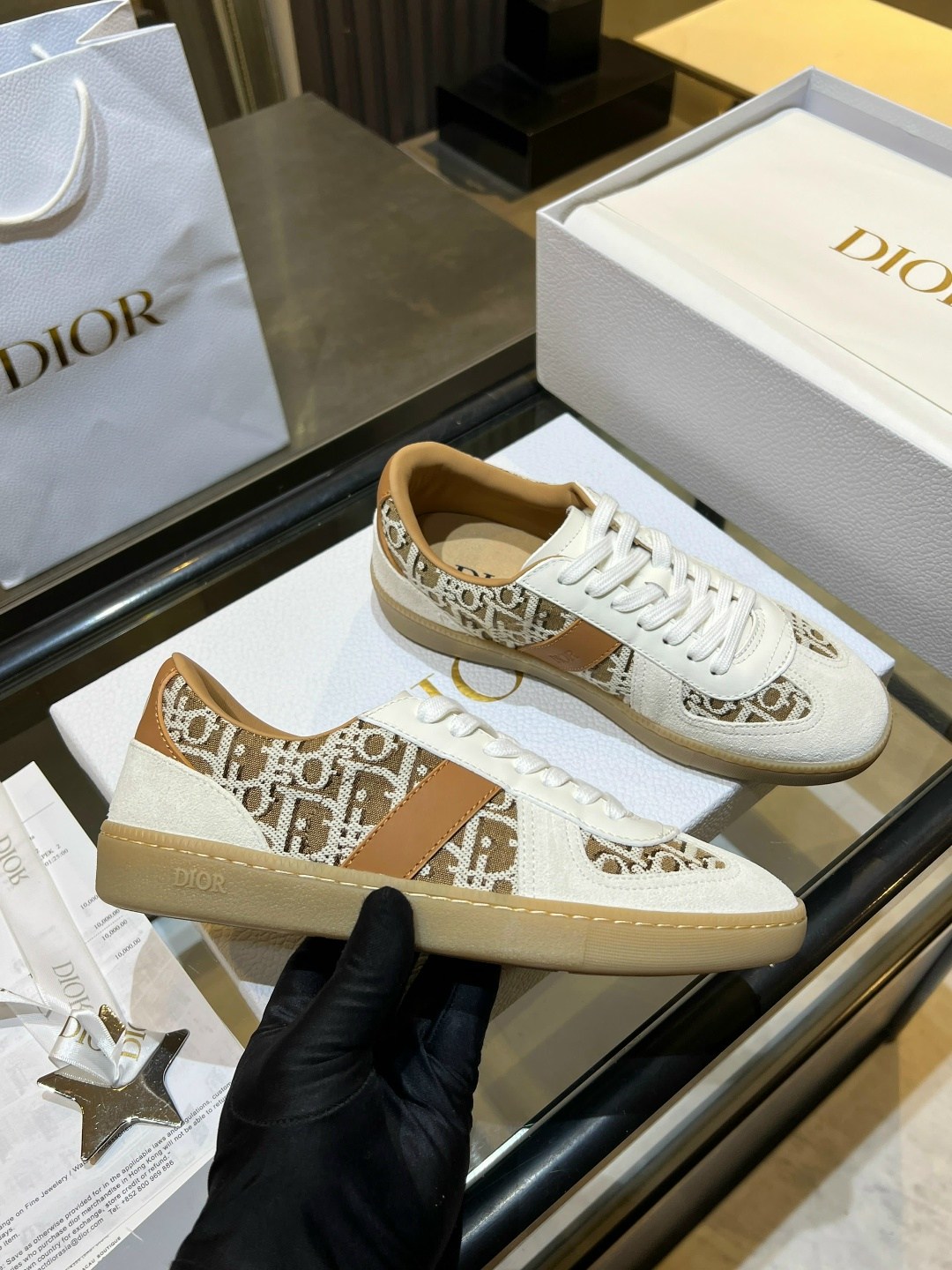 кеды dior женские,dior кроссовки,кеды dior,кроссовки christian dior,кеды christian dior