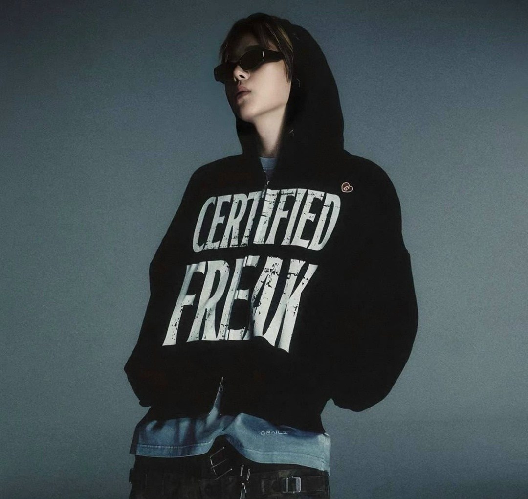 толстовка,одежда толстовка,толстовки с капюшоном,черная толстовка,свитшот толстовка