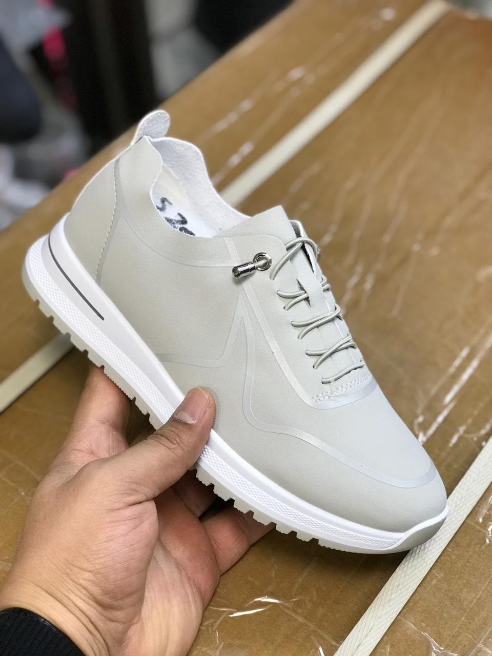 ,кроссовки женскиe,бежевые кроссовки, женская,обуви