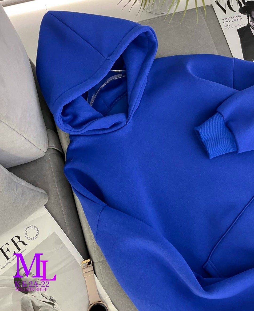 пара объятия,девушка с парнем,пара зимой,милые пары,толстовки свитшот