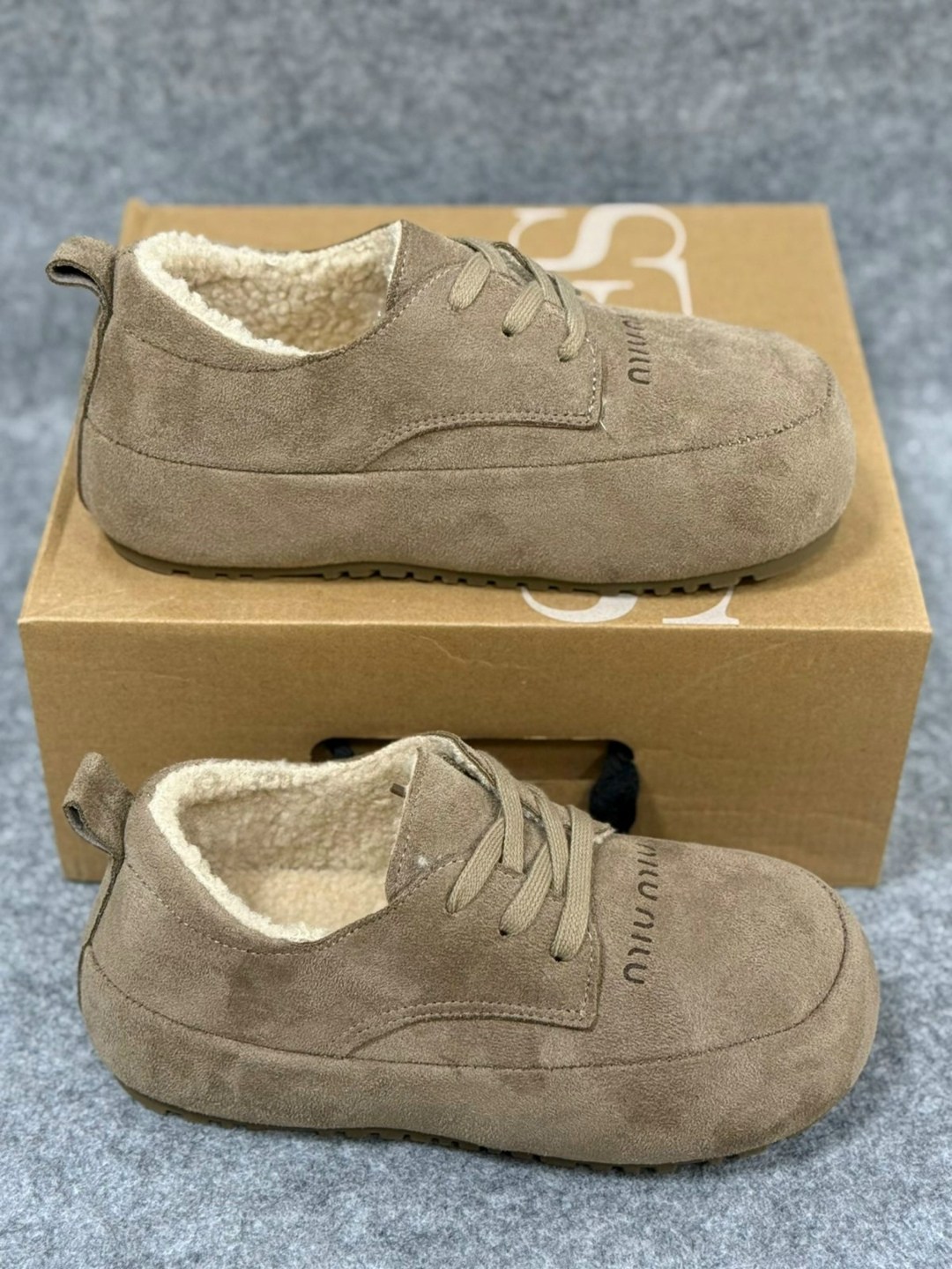 , женская,замшевые кроссовки,повседневная ,черные зимние кроссовки