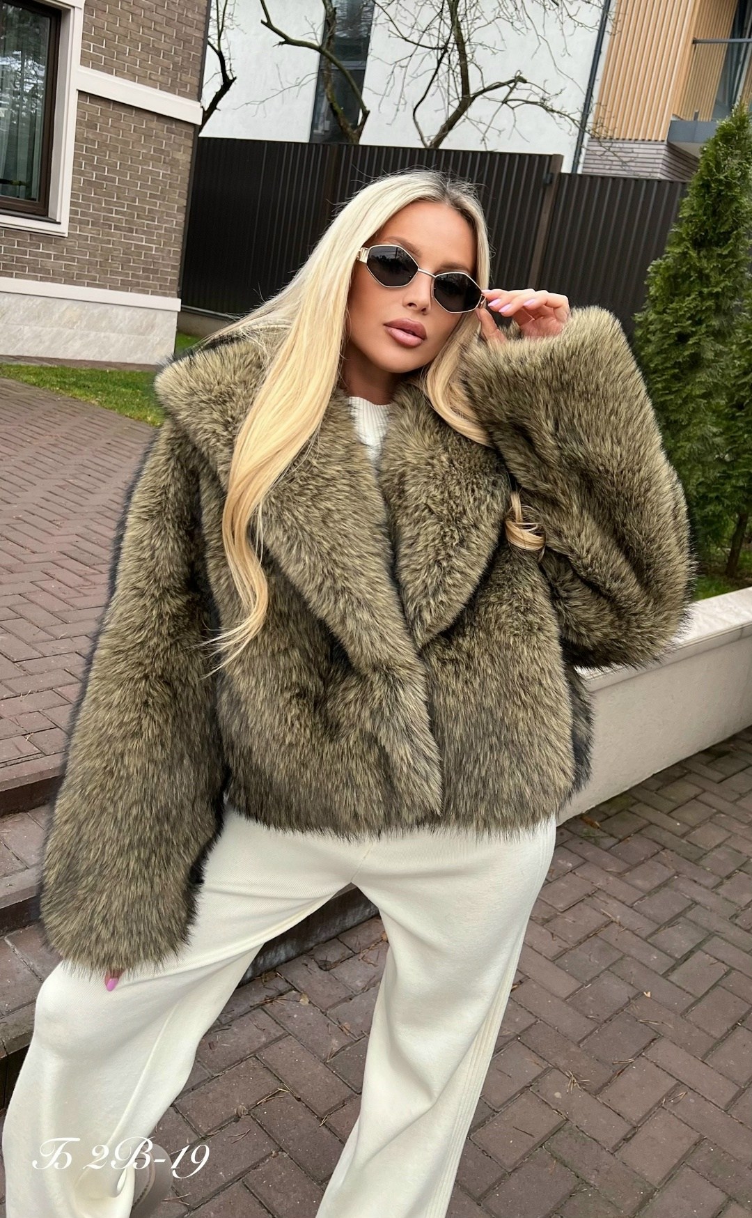 женская шуба,шуба,искусственная шуба,меховое пальто,меховая куртка