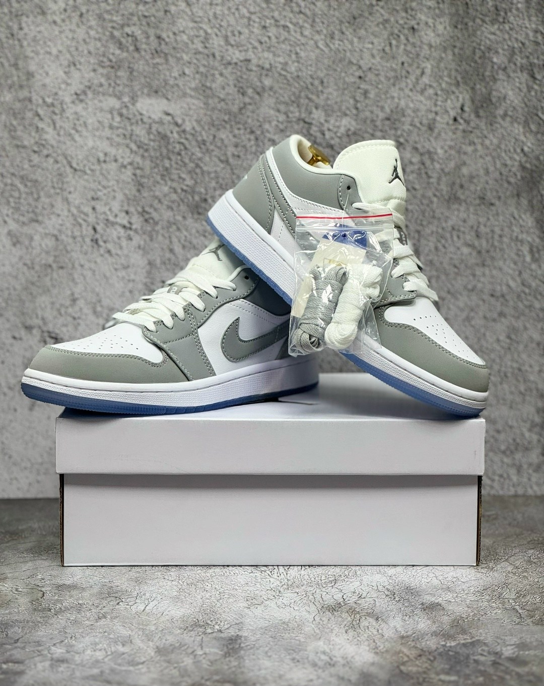 nike air jordan 1 low paris,nike air jordan 1 low,кроссовки nike air jordan 1 low,nike air jordan 1 low paris серый,nike air jordan 1 low wolf grey