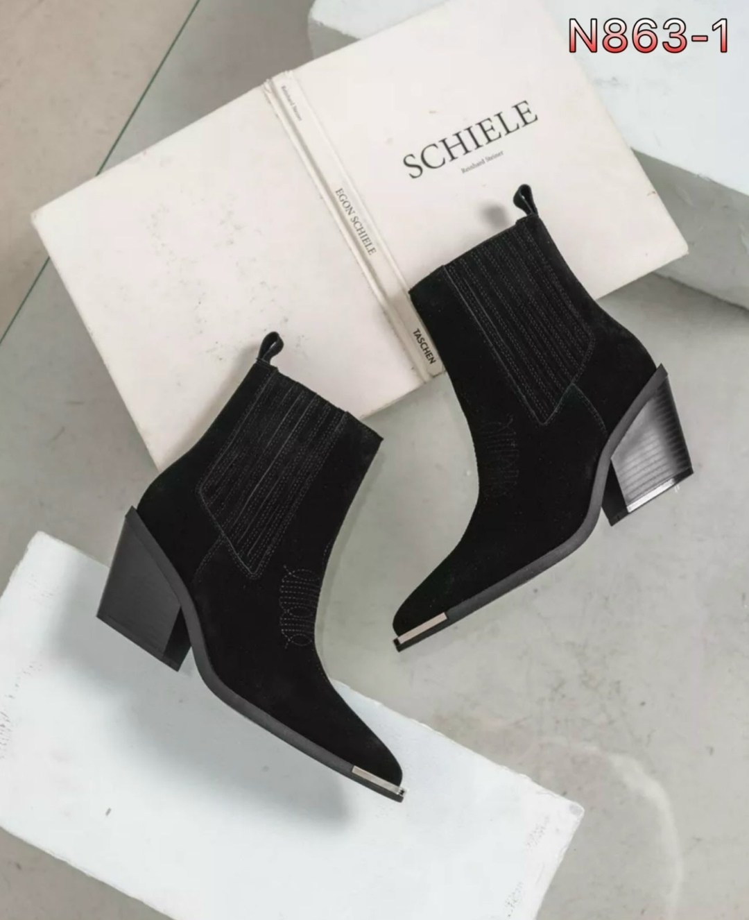 ботинки казаки замшевые демисезонные на каблуке коричневые,женские ботильоны в ковбойском стиле,ковбойские ботильоны женские,женские ботильоны,ботильоны казаки из натуральной замши araz